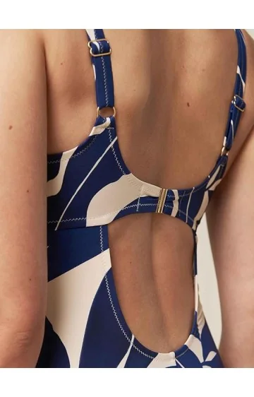 Triumph Summer Allure OW Triumph Summer Allure OW