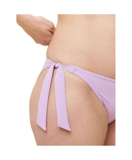 Triumph Summer Glow Tai sd