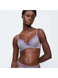 Triumph Comfort Glam WHU