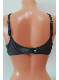 EVA-Dessous rinnahoidja