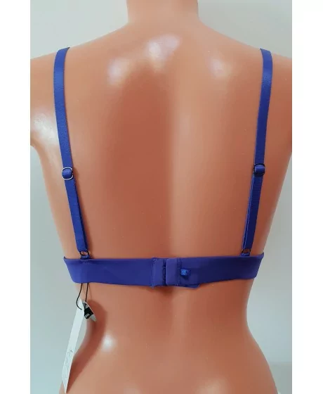 EVA-Dessous rinnahoidja