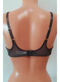 EVA-Dessous rinnahoidja