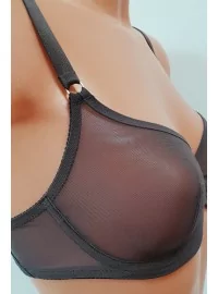 EVA-Dessous rinnahoidja