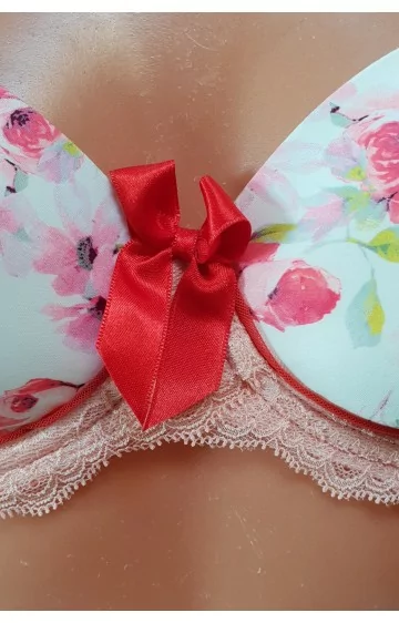 EVA-Dessous rinnahoidja