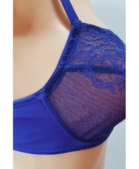 EVA-Dessous rinnahoidja