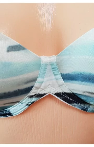 EVA-Dessous rinnahoidja