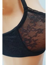 EVA-Dessous rinnahoidja