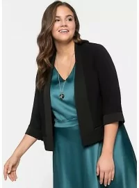 Sheego satiinist kleit