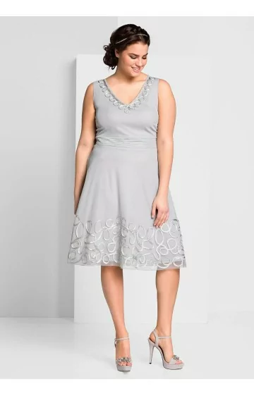 SHEEGO kokteilikleit