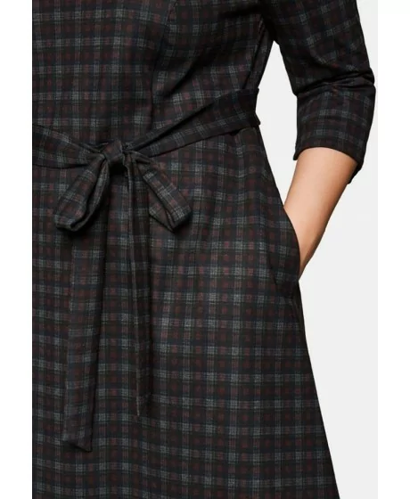 Sheego ruuduline kleit küljetaskutega