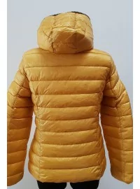 Lühike tepitud jakk ARTIKA