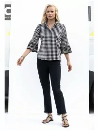 MONA klassikalise lõikega püksid