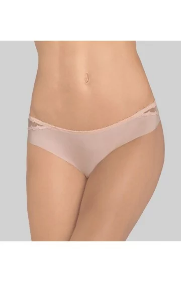 TRIUMPH Amourette Spotlight Brasiilia