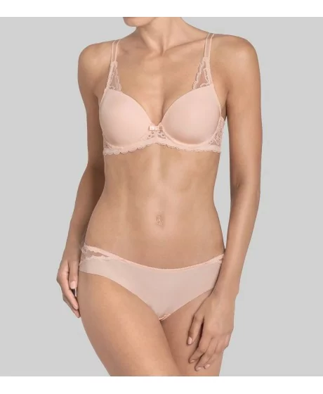 TRIUMPH Amourette Spotlight Brasiilia