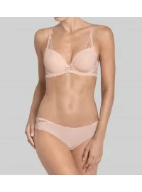 TRIUMPH Amourette Spotlight Brasiilia