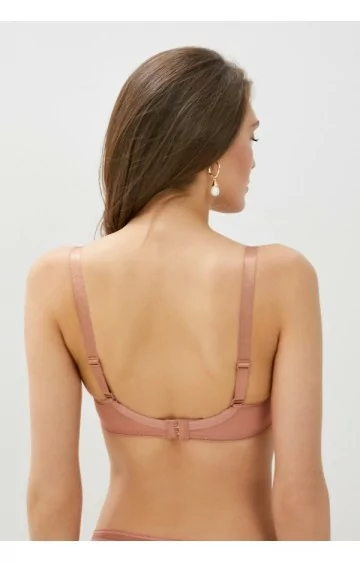 Triumph Beauty-Full Darling WP