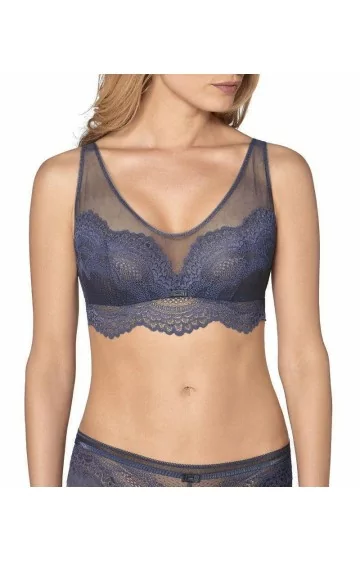 TRIUMF ILU TÄIS KULLAKE W