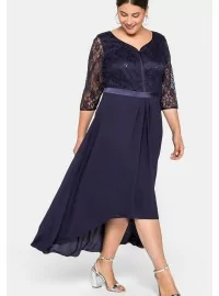 Naiselik ja elegantne Sheego kleit