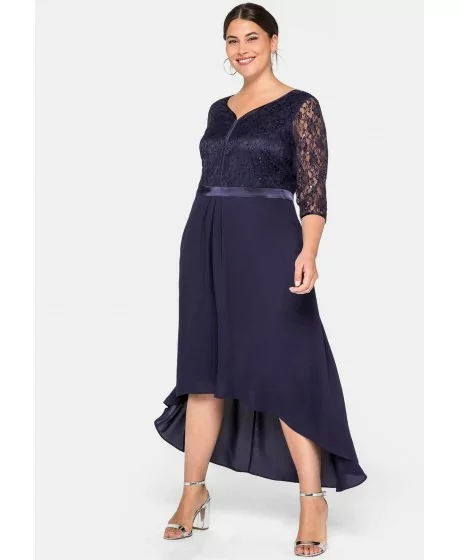 Naiselik ja elegantne Sheego kleit