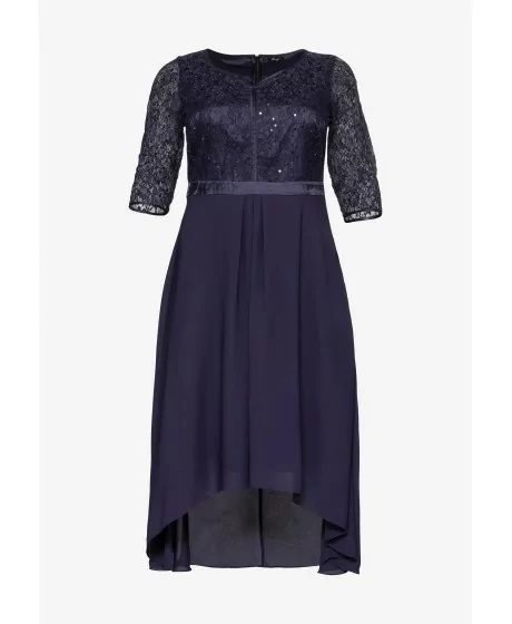 Naiselik ja elegantne Sheego kleit