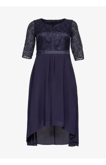 Naiselik ja elegantne Sheego kleit