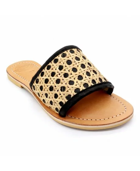 BALI-BALI naiste sussid KEDIRI