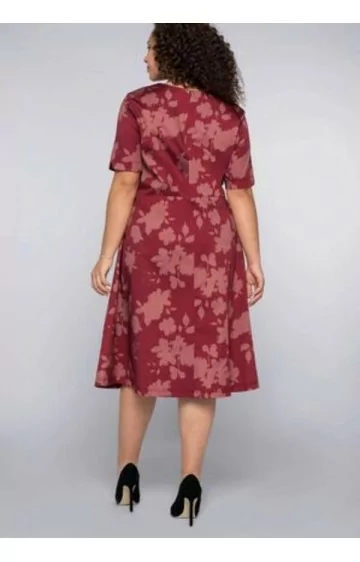 Sheego puuvillane kleit koos keha vormiva aluspesuga