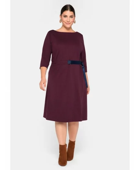 Sheego silmkoeline kleit kontrastse värvilise rihmaga Sheego - 1