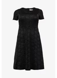 Sheego nėrinių suknelė su figūrą koreguojančiu apatiniu