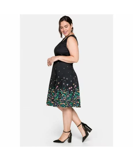 Varrukateta Sheego puuvillane kleit