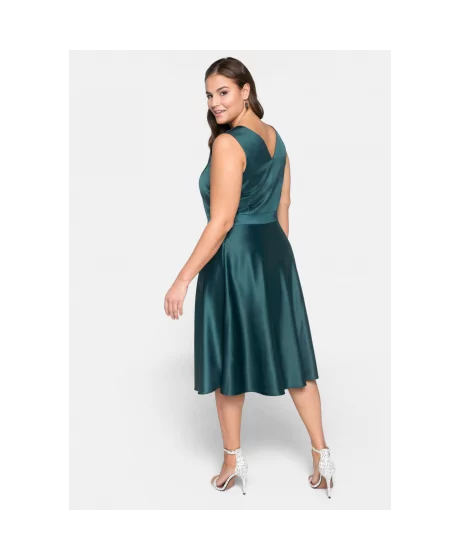 Sheego satiinist kleit