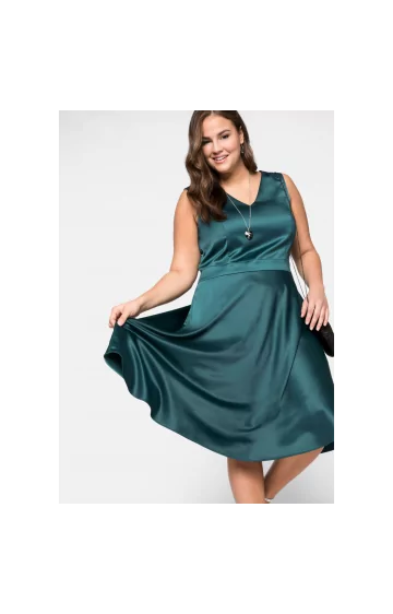 Sheego satiinist kleit