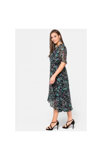 Kerge Sheego sifoonist kleit koos voodriga