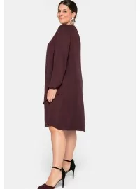 Kihiline kellukujuline Sheego kleit