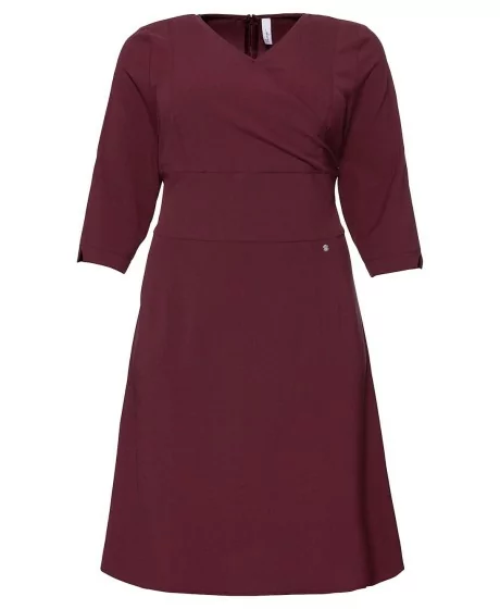 Tahke Sheego kleit reguleeritava aluspesuga