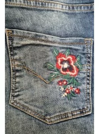 H.I.S. teksad tikitud taskute ja kõrgema vöökohaga.