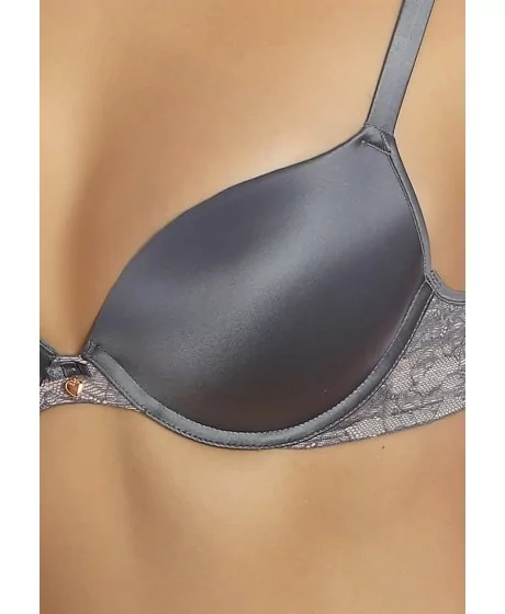 Sassa moe rinnahoidja