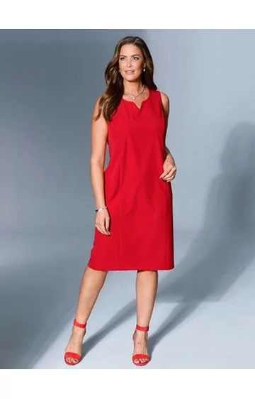 Elastne, klassikaline MIAMODA kleit koos voodriga