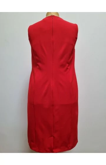 Elastne, klassikaline MIAMODA kleit koos voodriga