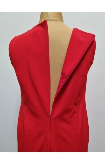 Elastne, klassikaline MIAMODA kleit koos voodriga