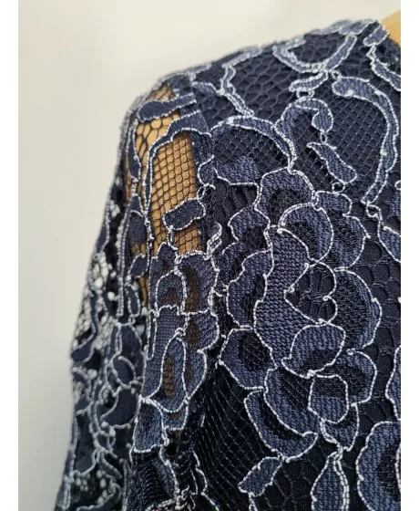 Elegantne MONA pitskleit koos voodriga