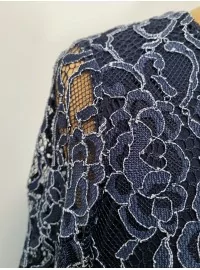 Elegantne MONA pitskleit koos voodriga