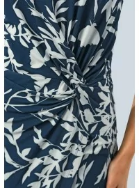 Alba Moda trikotaažkleit koos voodriga