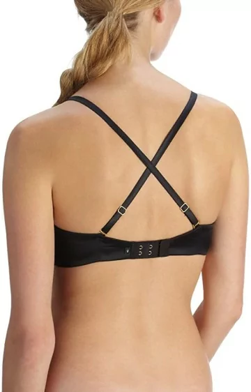 Triumph Luxurious Essence WDU rinnahoidja