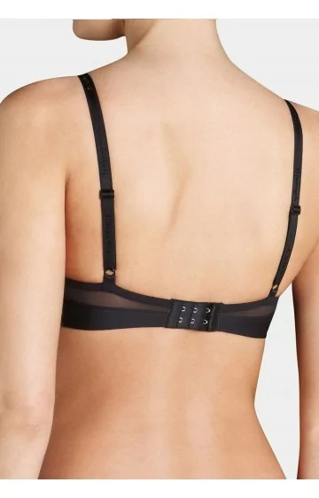 Triumph Amazing Sensation WHU rinnahoidja