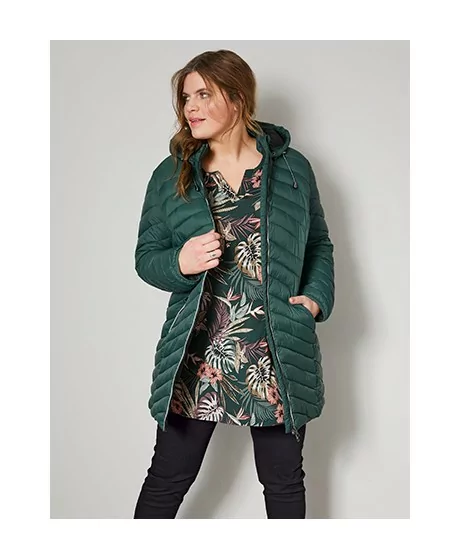 Janet & Joyce ekstra kerge tikitud jope kapuutsiga