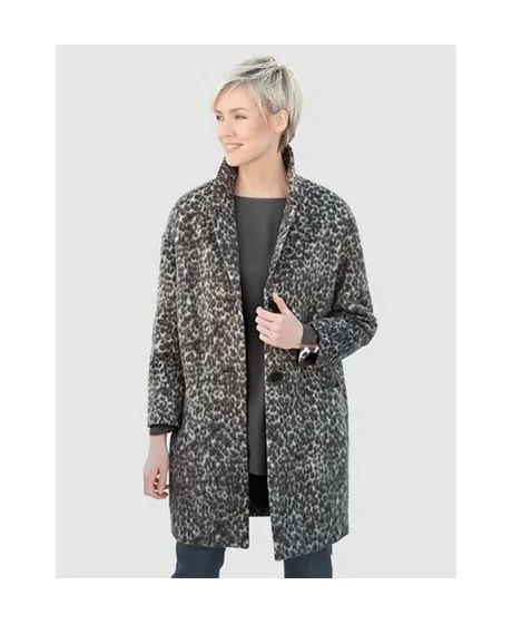 Laura Kenti loomaprintiga mantel - 1
