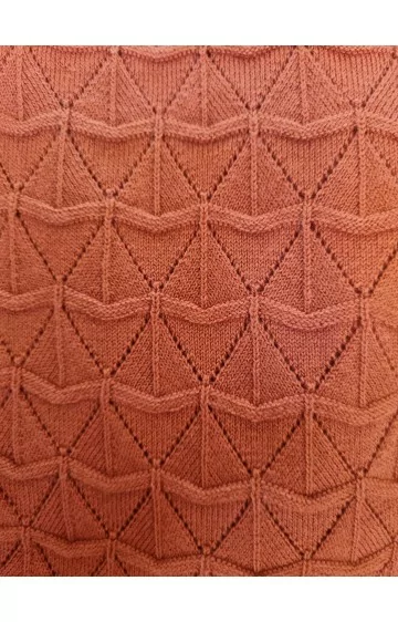 Janet & Joyce'i lühike ümmarguse kaelusega kampsun