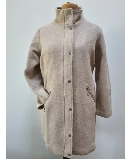 Riietus Juhuslikus mantlis - 2