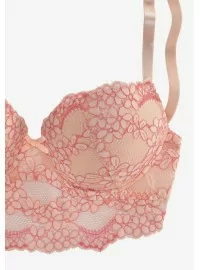 s.Oliver võrgutav pitsist rinnahoidja